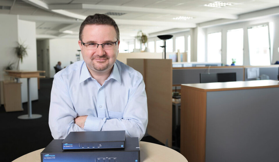 Der Autor dieses Artikels, Dr. Wieland Alge, General Manager EMEA bei Barracuda Networks, sagt, dass die Public Cloud akzeptiert werden muss und wird und dass sich dadurch die Rolle des CIO ändert und ändern muss. Der Autor dieses Artikels, Dr. Wieland Alge, General Manager EMEA bei Barracuda Networks, sagt, dass die Public Cloud akzeptiert werden muss und wird und dass sich dadurch die Rolle des CIO ändert und ändern muss.