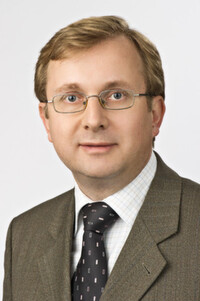 Aktuell profitieren vor allem diejenigen Unternehmen von S/4 HANA, die auf die Karte 'Digitalisierung' setzen, meint Matthias Zacher von IDC. Aktuell profitieren vor allem diejenigen Unternehmen von S/4 HANA, die auf die Karte 'Digitalisierung' setzen, meint Matthias Zacher von IDC.