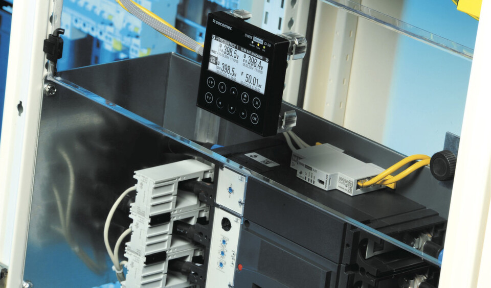 Rund 20 Jahres gibt es "Diris" von Socomec. Jetzt erneuert das Unternehmen die Produktlinie komplett und bringt das Energie-Management-System für elektrotechnische Parameter "Diris Digiware" auf den Markt. Rund 20 Jahres gibt es "Diris" von Socomec. Jetzt erneuert das Unternehmen die Produktlinie komplett und bringt das Energie-Management-System für elektrotechnische Parameter "Diris Digiware" auf den Markt.