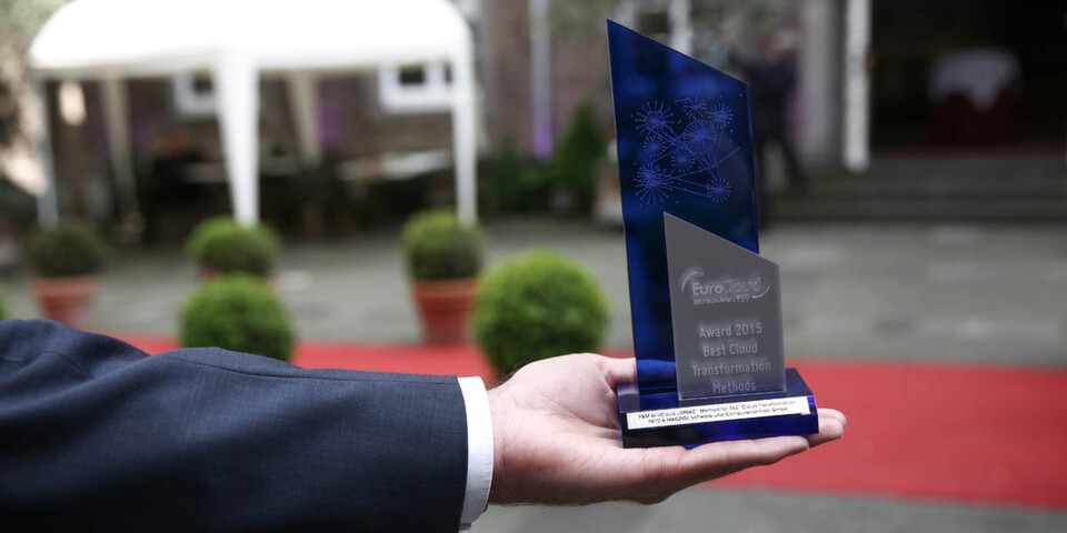 So ähnlich hätte auch der Award für den „Best Cloud Service for Vertical Markets“ aussehen können. Cloud-Services für Horizontale Märkte dagegen haben eine Aussicht auf Gewinn. So ähnlich hätte auch der Award für den „Best Cloud Service for Vertical Markets“ aussehen können. Cloud-Services für Horizontale Märkte dagegen haben eine Aussicht auf Gewinn.