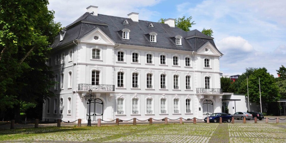 Die Staatskanzlei des Saarlands Die Staatskanzlei des Saarlands