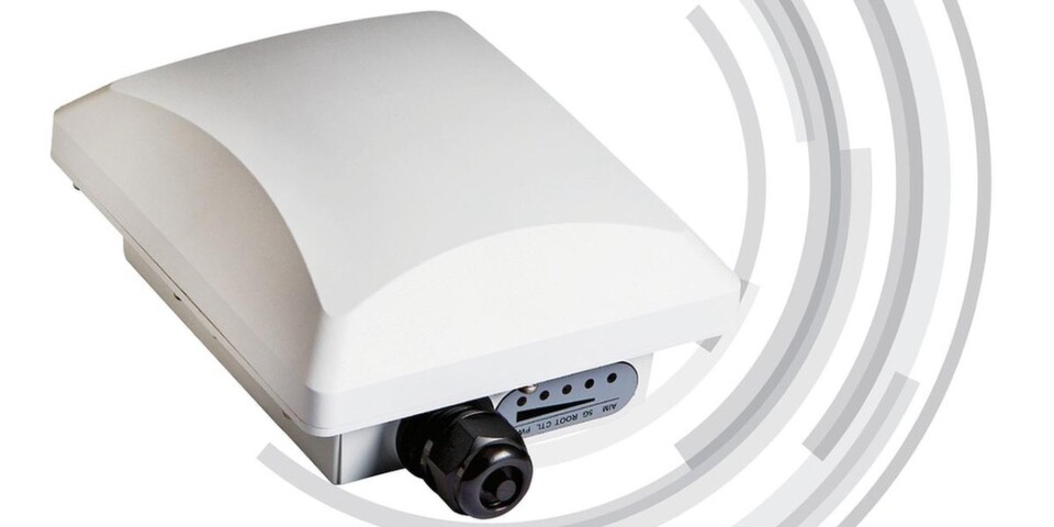 Eine Ruckus-ZoneFlex-P300-Root-Bridge ist 18 Zentimeter lang, 15 Zentimeter breit, 8,6 Zentimeter hoch und wiegt 2,5 Kilogramm. Eine Ruckus-ZoneFlex-P300-Root-Bridge ist 18 Zentimeter lang, 15 Zentimeter breit, 8,6 Zentimeter hoch und wiegt 2,5 Kilogramm.