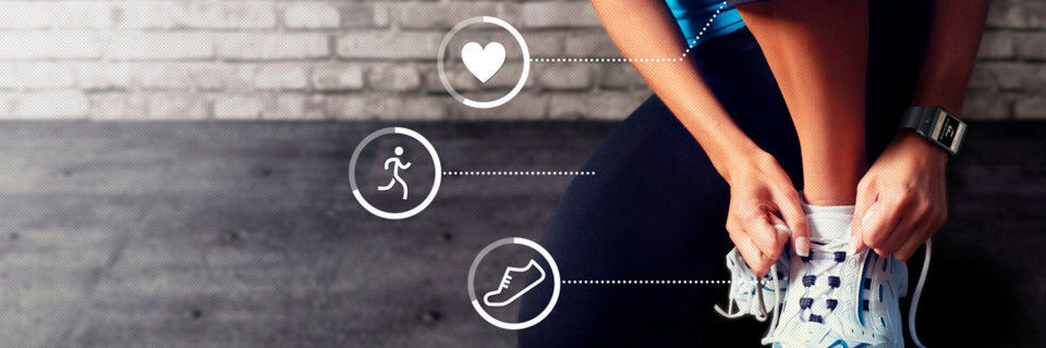 Wearables erfreuen sich insbesondere im Consumer-Umfeld großer Beliebtheit und werden auch zunehmend für Business-Anwender interessant. Wearables erfreuen sich insbesondere im Consumer-Umfeld großer Beliebtheit und werden auch zunehmend für Business-Anwender interessant.