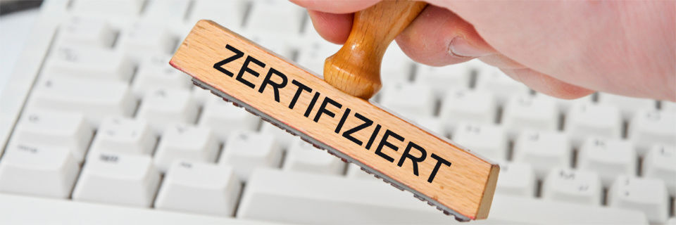 Cloud-Zertifikate auf dem Prüfstand: Welche Projekte und Initiativen es gibt und worauf bei Cloud-Zertifikaten zu achten ist, darüber diskutieren Experten im Insider Talk am 22.10.2015. Cloud-Zertifikate auf dem Prüfstand: Welche Projekte und Initiativen es gibt und worauf bei Cloud-Zertifikaten zu achten ist, darüber diskutieren Experten im Insider Talk am 22.10.2015.