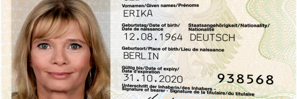 Neben den persönlichen Daten findet sich auf dem ePA nun die besonders schützenswerte Zugangsnummer (rechts unten). Neben den persönlichen Daten findet sich auf dem ePA nun die besonders schützenswerte Zugangsnummer (rechts unten).