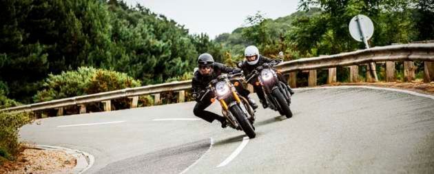 Rasantes Mitglied der Triumph Bonneville-Family: die Thruxton. Rasantes Mitglied der Triumph Bonneville-Family: die Thruxton.
