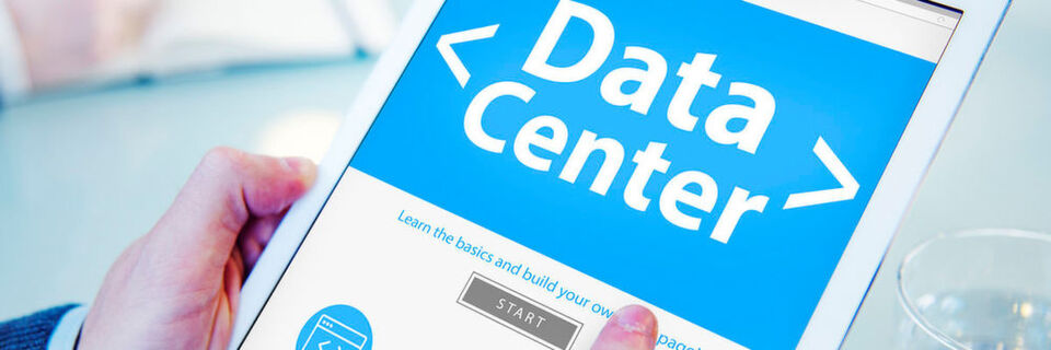 Selbstheilend oder maximal remote steuerbar - so ist die Vision eines effizient planbaren und arbeitenden Rechenzentrums. Der DataCenter-Day von Vogel IT-Medien zeigte jüngst die Realitäten auf. Selbstheilend oder maximal remote steuerbar - so ist die Vision eines effizient planbaren und arbeitenden Rechenzentrums. Der DataCenter-Day von Vogel IT-Medien zeigte jüngst die Realitäten auf.