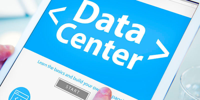Selbstheilend oder maximal remote steuerbar - so ist die Vision eines effizient planbaren und arbeitenden Rechenzentrums. Der DataCenter-Day von Vogel IT-Medien zeigte jüngst die Realitäten auf. Selbstheilend oder maximal remote steuerbar - so ist die Vision eines effizient planbaren und arbeitenden Rechenzentrums. Der DataCenter-Day von Vogel IT-Medien zeigte jüngst die Realitäten auf.