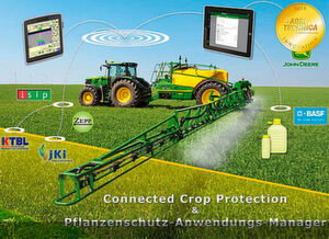 Auf der Agritechnica 2015 vorgestellt und ausgezeichnet: Connected Crop Protection mit Pflanzenschutz-Anwendungs-Manager von John Deere. Auf der Agritechnica 2015 vorgestellt und ausgezeichnet: Connected Crop Protection mit Pflanzenschutz-Anwendungs-Manager von John Deere.