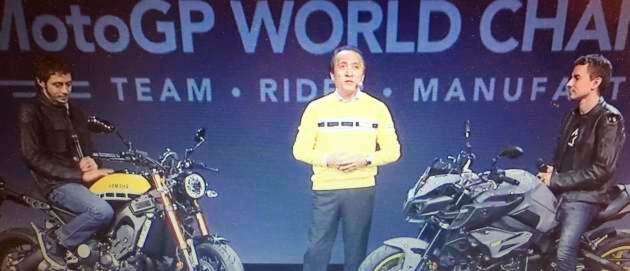 Yamaha feiert adäquat die „Triple Crown“. Yamaha feiert adäquat die „Triple Crown“.