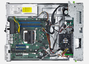 Das Fujitsu Primergy-Modell TX1320 M2 passt in Umgebungen, in denen Platzbedarf, umfassende Server-Funktionalität und leiser Betrieb entscheidend sind. Das Fujitsu Primergy-Modell TX1320 M2 passt in Umgebungen, in denen Platzbedarf, umfassende Server-Funktionalität und leiser Betrieb entscheidend sind.