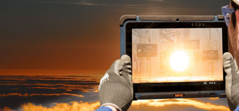 The tablet PC Agile X brings mobility into the field. The tablet PC Agile X brings mobility into the field.