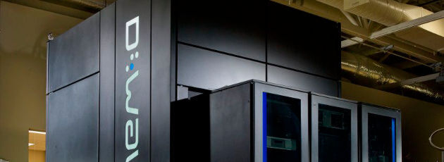 Quantencomputer von D-Wave Systems: 2013 kauften Google und die NASA gemeinsam das System, das eine Rechenleistung von 512 Qbits erbringen soll. Laut Google könne das Unternehmen nun bestätigen, dass das System in der Lage ist, bestimmte Rechenaufgaben 100 Millionen mal schneller als auf herkömmlichen Computern durchzuführen. Quantencomputer von D-Wave Systems: 2013 kauften Google und die NASA gemeinsam das System, das eine Rechenleistung von 512 Qbits erbringen soll. Laut Google könne das Unternehmen nun bestätigen, dass das System in der Lage ist, bestimmte Rechenaufgaben 100 Millionen mal schneller als auf herkömmlichen Computern durchzuführen.