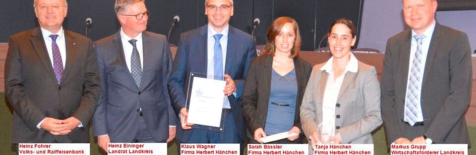 Für die Innovation „Hydraulikzylinder aus Carbon“ wurde Hänchen mit dem 1. Platz beim Innovationspreis 2015 des Landkreises Esslingen ausgezeichnet. Für die Innovation „Hydraulikzylinder aus Carbon“ wurde Hänchen mit dem 1. Platz beim Innovationspreis 2015 des Landkreises Esslingen ausgezeichnet.
