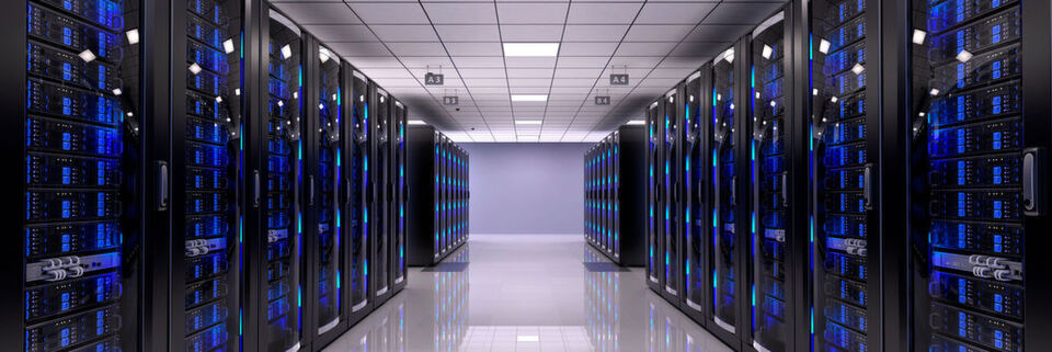 Azure Stack hilft dabei, Dienste der Cloud-Umgebung Azure aus dem Rechenzentrum von Unternehmen heraus anzubieten. Azure Stack hilft dabei, Dienste der Cloud-Umgebung Azure aus dem Rechenzentrum von Unternehmen heraus anzubieten.