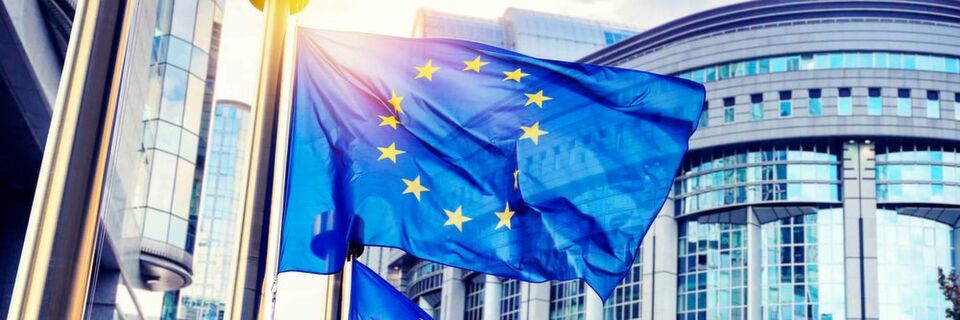 Vor dem Justizausschuss des Europäischen Parlaments trug Kommissarin Vera Jourova das neue Abkommen vor. Vor dem Justizausschuss des Europäischen Parlaments trug Kommissarin Vera Jourova das neue Abkommen vor.