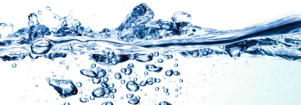 Hochwertiges Reinstwasser ist eine Grundvoraussetzung für erfolgreiche Analysen. Hochwertiges Reinstwasser ist eine Grundvoraussetzung für erfolgreiche Analysen.