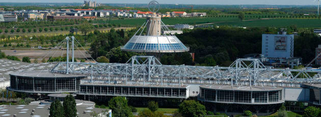 Das Kongresszentrum auf dem Messegelände in Hannover: Die Industrie 4.0 wird auch auf der diesjährigen Hannover Messe ein zentrales Thema sein. Das Kongresszentrum auf dem Messegelände in Hannover: Die Industrie 4.0 wird auch auf der diesjährigen Hannover Messe ein zentrales Thema sein.