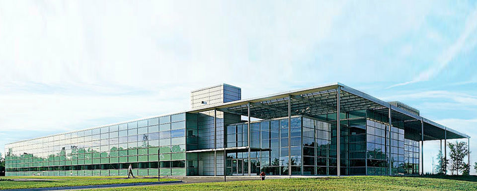 Valeo ist im vergangenen Geschäftsjahr erneut in allen Geschäftsfeldern gewachsen. Valeo ist im vergangenen Geschäftsjahr erneut in allen Geschäftsfeldern gewachsen.