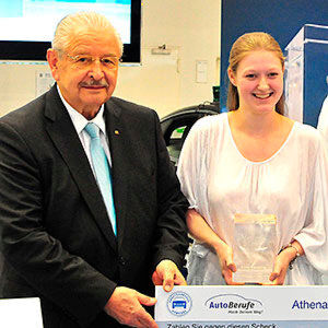 Anna Sievering Erhalt Ersten Athena Preis