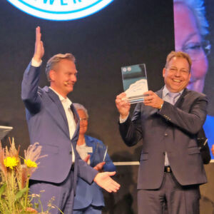 ZDK würdigt aktive Öffentlichkeitsarbeit mit Blauem Kalligraphen