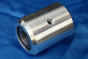 Reibungsfreie Drehdurchführungen „Um die Welle“